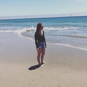 Meet your Posher, Lydia